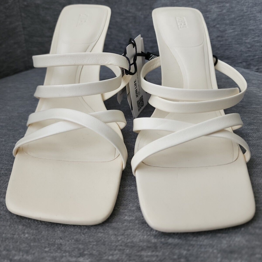 NWTs zara leather strappy heels sz. 41
